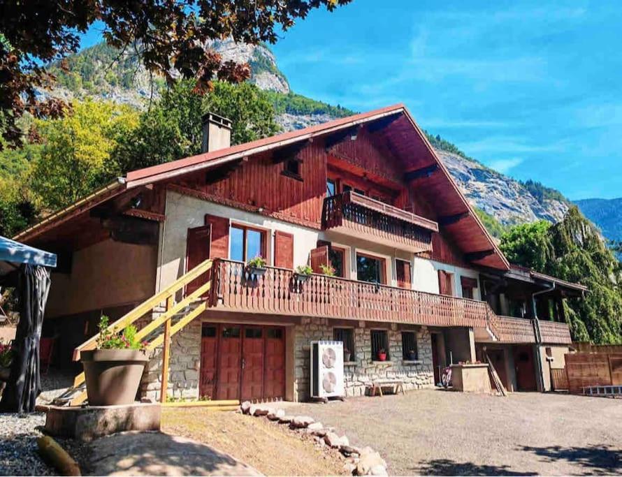 Les Loges De L'Arpenaz Apartman Magland Kültér fotó